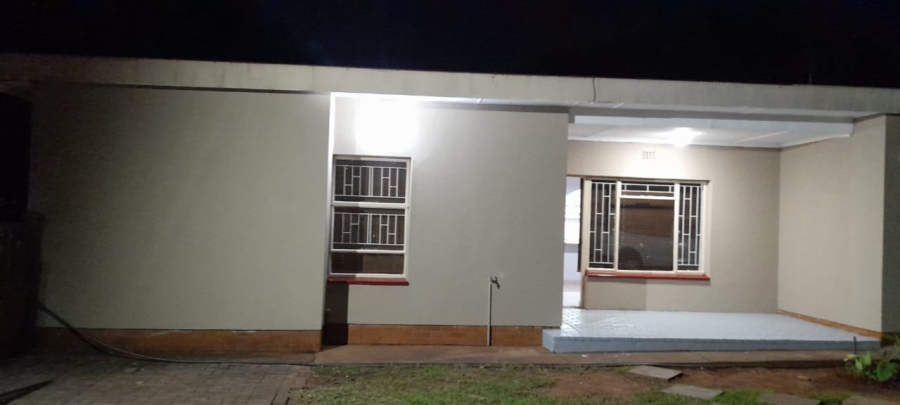 4 Bedroom Property for Sale in Protea Park North West